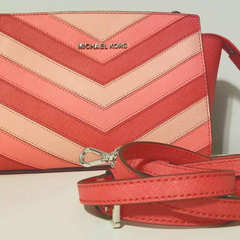 Michael Kors Selma crossbody